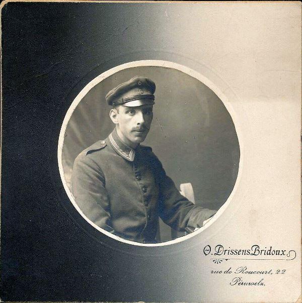 Foto auf pappe soldatenportrait peruwelz belgien